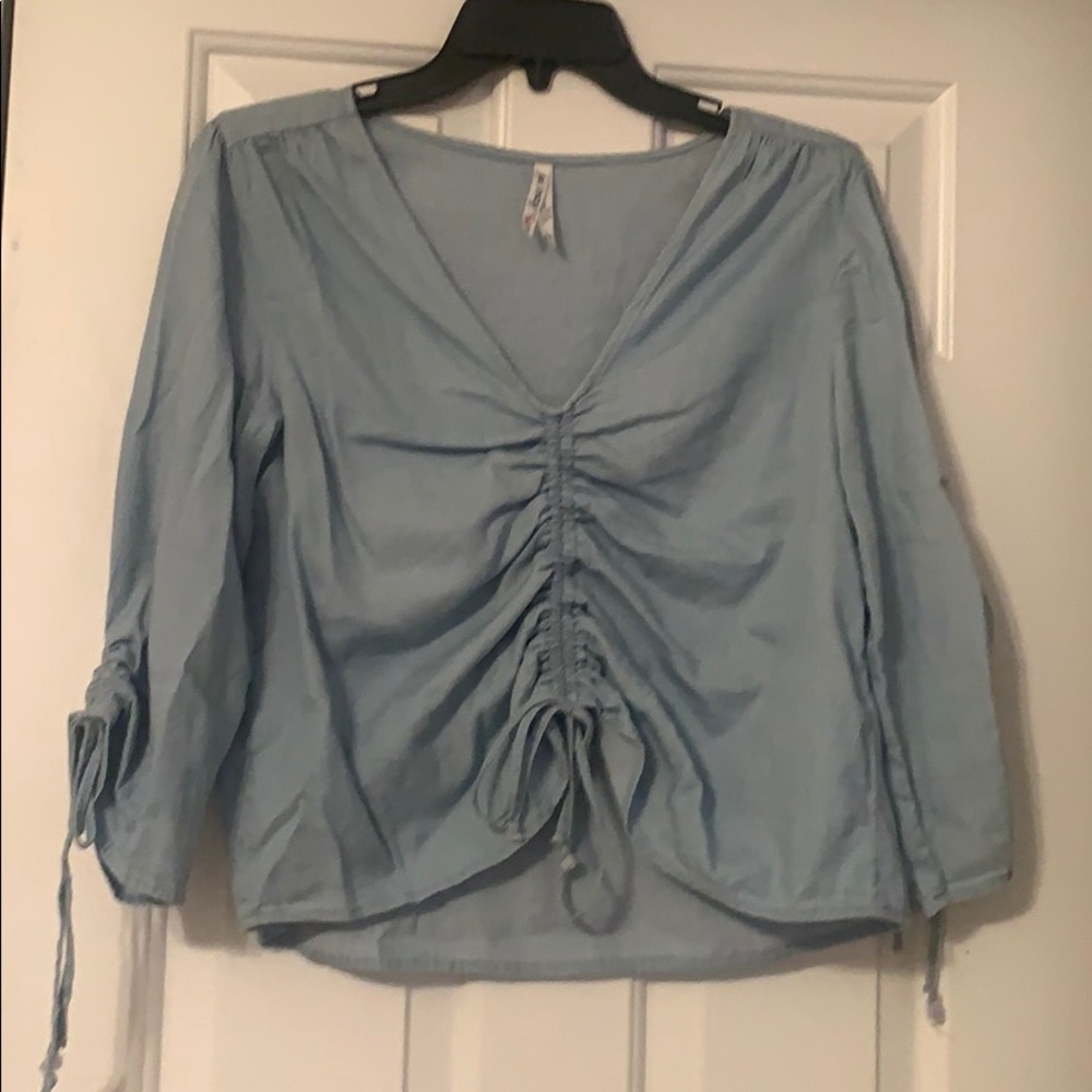 Cute lil shirt!